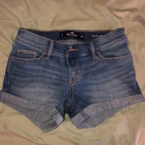 Jean shorts!